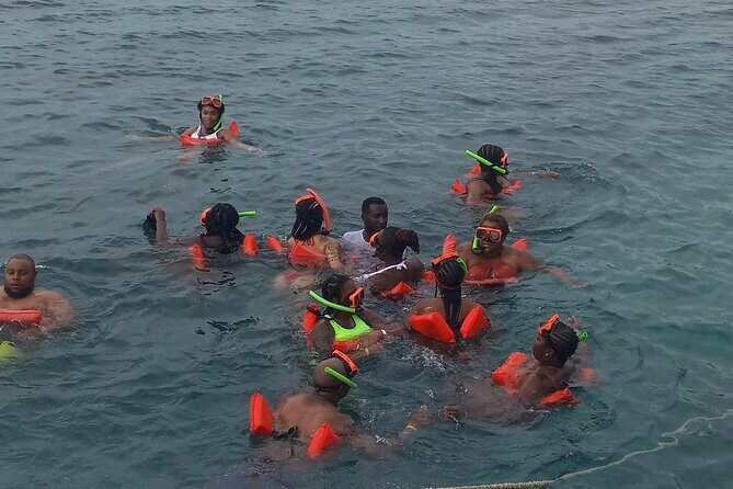 Explore Montego Bay Tour Bamboo Rafting Rum PelicanBar Rick'sCafe - Good To Know