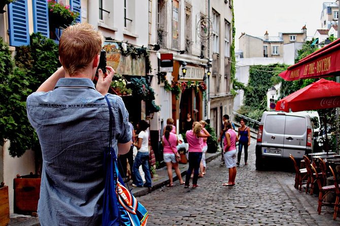 Explore Montmartre Like a Local - Private Walking Tour - Reviews