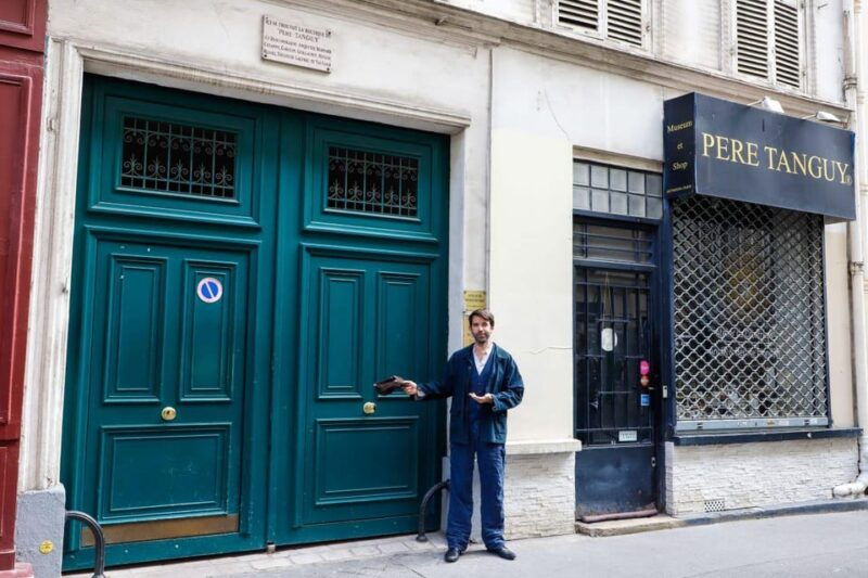 Explore Montmartre of the Impressionists With an Actor-Guide - Good To Know