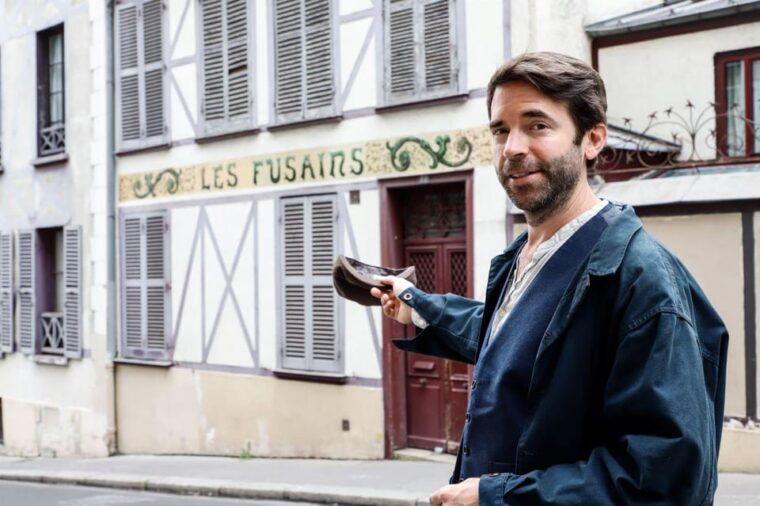 Explore Montmartre of the Impressionists With an Actor-Guide - Unveil the Secrets of Famous Impressionist Artists