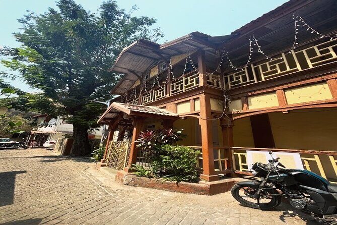 Explore Mumbai Landmarks and Hidden gems - The Itinerary in Detail: What to Expect