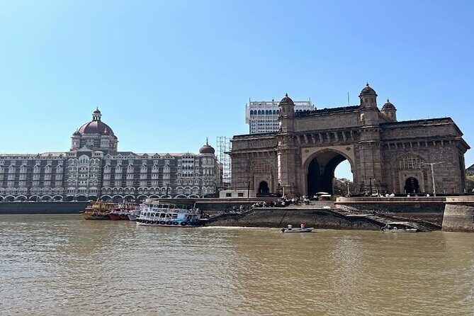 Explore Mumbai Landmarks and Hidden gems - Good To Know  