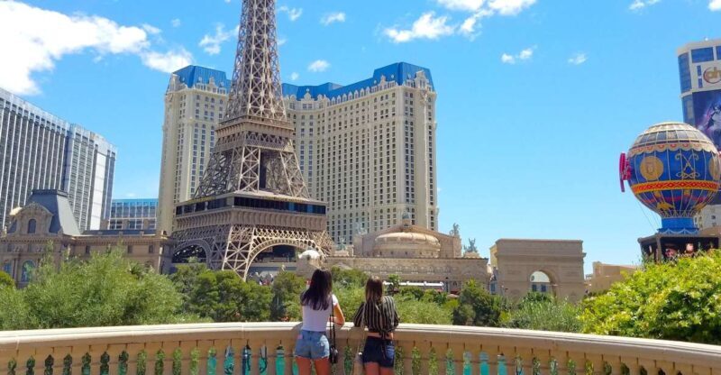 Explore Must-See Spots: Las Vegas Strip Walking Tour - A Quick Look at What Makes This Tour Stand Out