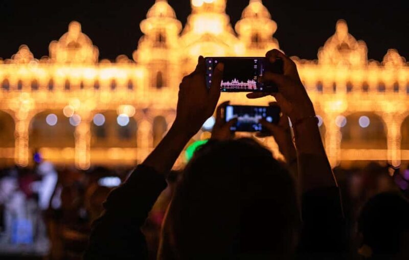 Explore Mysore in Nightlights: Guided Tour by Foot - What To Expect During the Tour