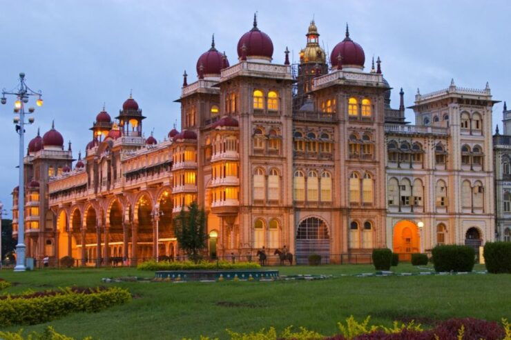 Explore Mysore: Palatial Grandeur & Vibrant Markets - Tipu Sultans Summer Palace Visit