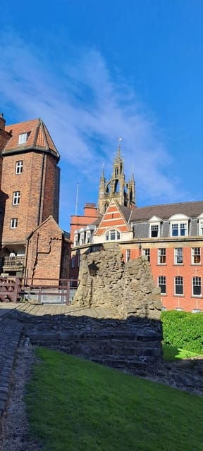 Explore Newcastle: 2 hour City Tours in Italian or English - Practical Details and What You Should Know
