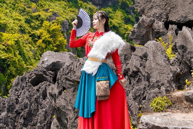 Explore Ninh Binh Hoa Lu - Tam Coc and Bich Dong From Ha Noi - Discovering Bich Dong: The Hidden Gem