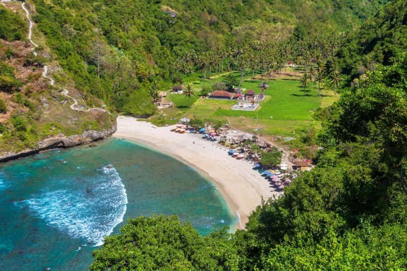 Explore Nusa Penida: Sightseeing Tour with a Local Guide - Good To Know