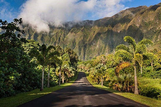 Explore Oahu in a Polaris Slingshot - Pricing and Value