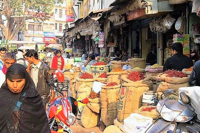 Explore Old City Agra And Amazing Taj Mahal With Private Guide - Booking and Cancellation Policy