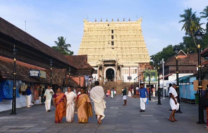 Explore Old Thiruvananthapuram: Guided Walking Tour by Foot - Good To Know