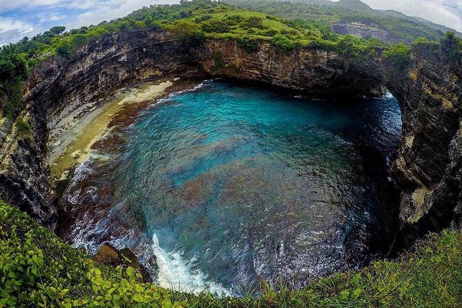 Explore penida island offer beach activity inclusive - Who Will Love This Tour?