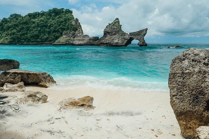 Explore penida island offer beach activity inclusive - An In-Depth Look at the Nusa Penida Experience