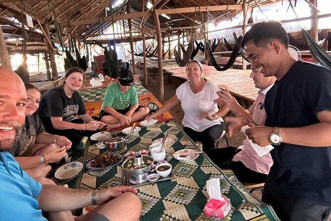 Explore Phnom Penh City with Local Guide pickup from your hotel - An In-Depth Look at the Phnom Penh Experience