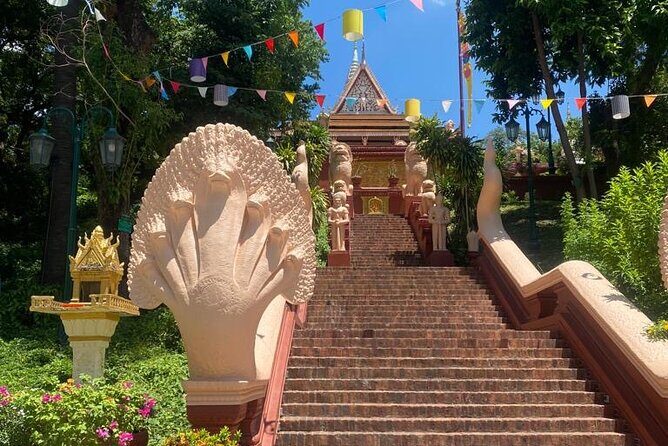 Explore Phnom Penh City with Local Guide pickup from your hotel - FAQ