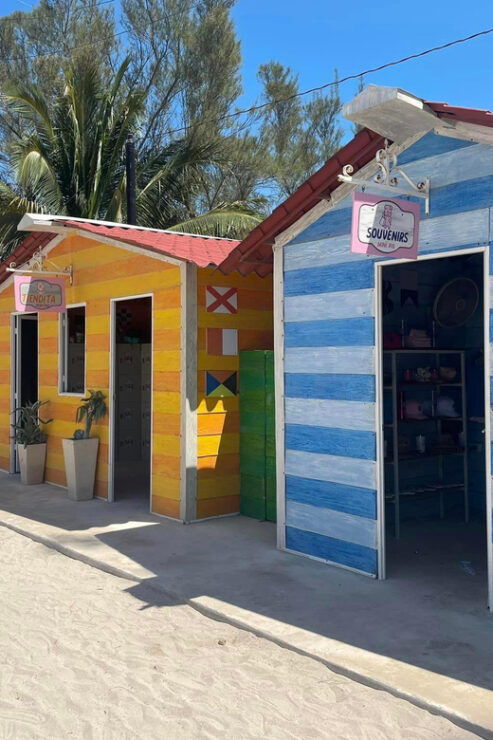 Explore Pig Beach, Corchito, Progreso & Isla Columpio - Itinerary and Highlights