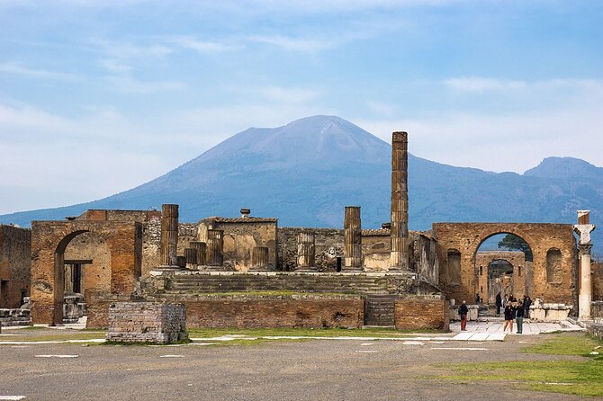 Explore Pompeii and Mount Vesuvius on a Private Full-Day Tour - Good To Know