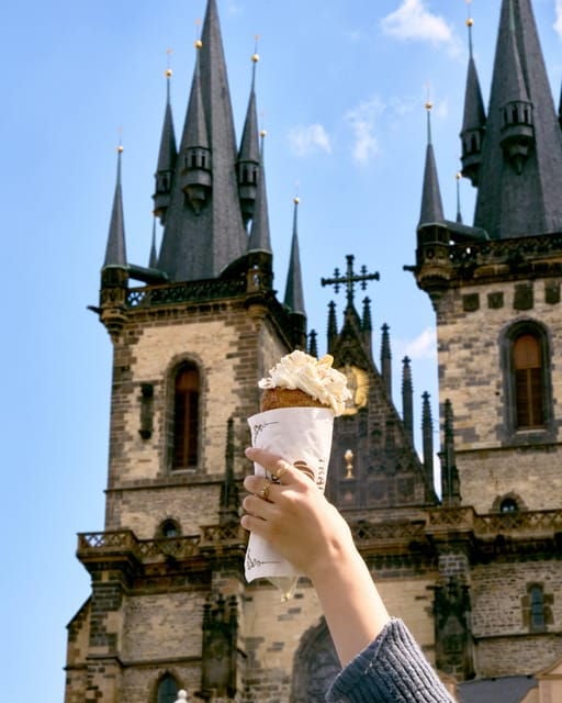 Explore Prague With Our Chimney Cake Prague Trail! - Participation Tips