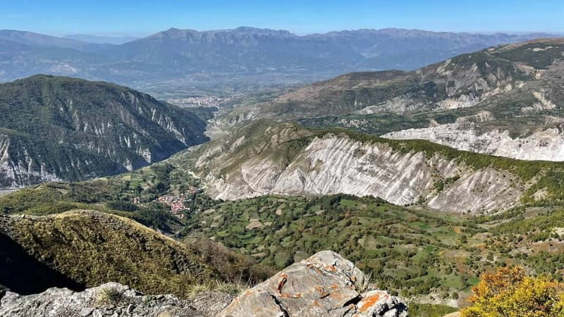 Explore Rabdisht: Guided Tour of the Stone Village - Unlocking Rabdisht: What You Can Expect from the Tour