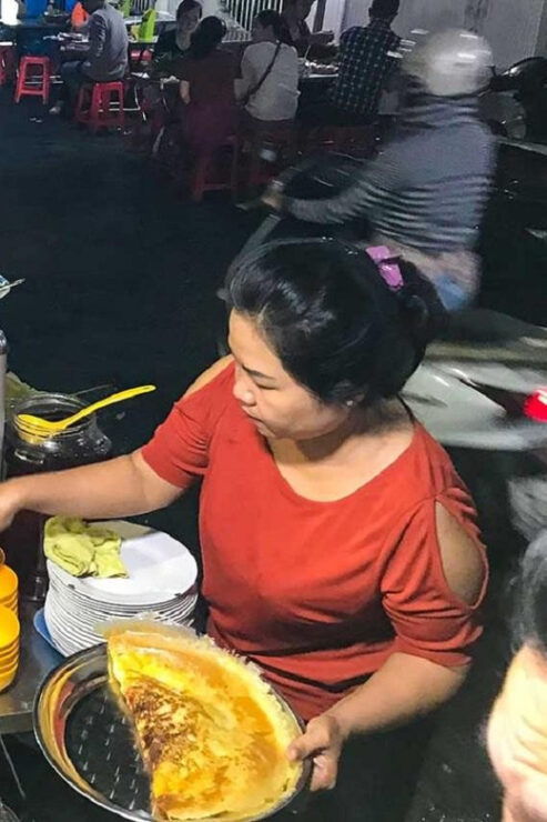 Explore Saigons Street Food: Travel by Motorbike or Car - Choosing Between Motorbike and Car