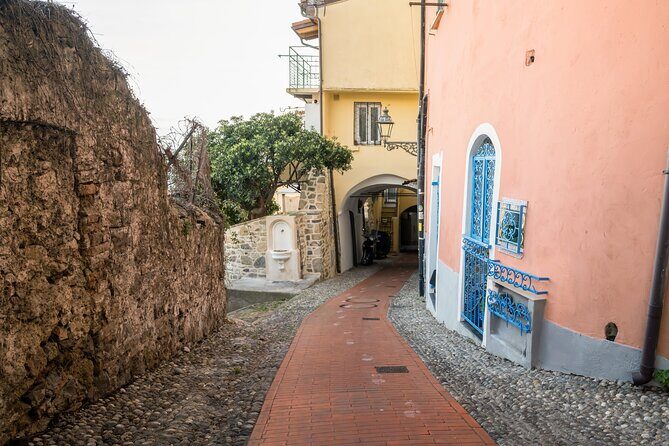 Explore Sanremo in 60 minutes with a Local - Experience Overview: What to Expect from the Sanremo 60-Minute Tour