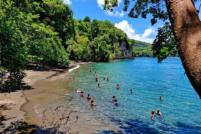 Explore Secret Beaches in Grenada - A Deep Dive into the Grenada Hidden Beaches Experience