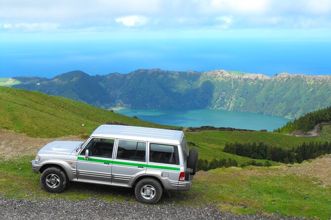 Explore Sete Cidades - Nature Lovers Jeep Tour - Meeting and Pickup Details