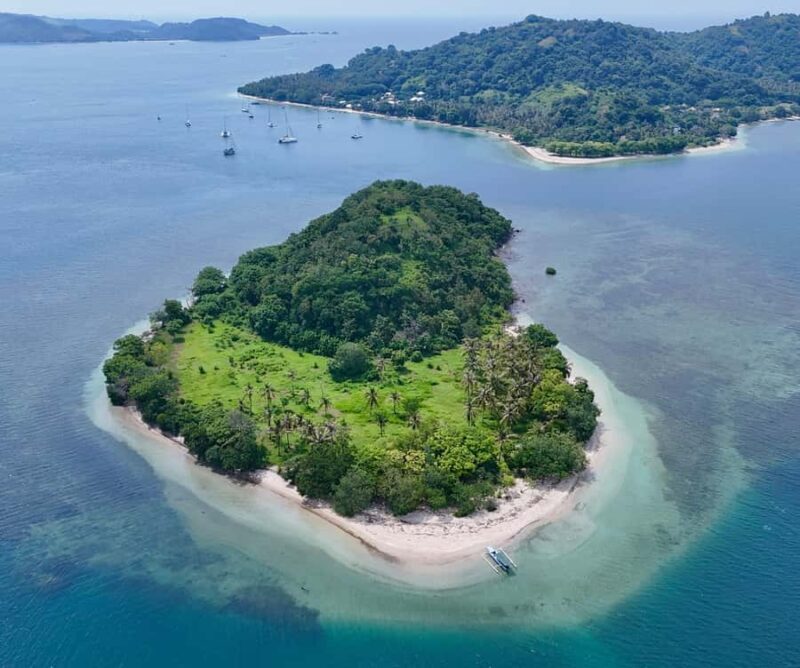 Explore Southwest Gili : Gili Asahan, Goleng, Layar & Gede - In-Depth Look at Each Stop