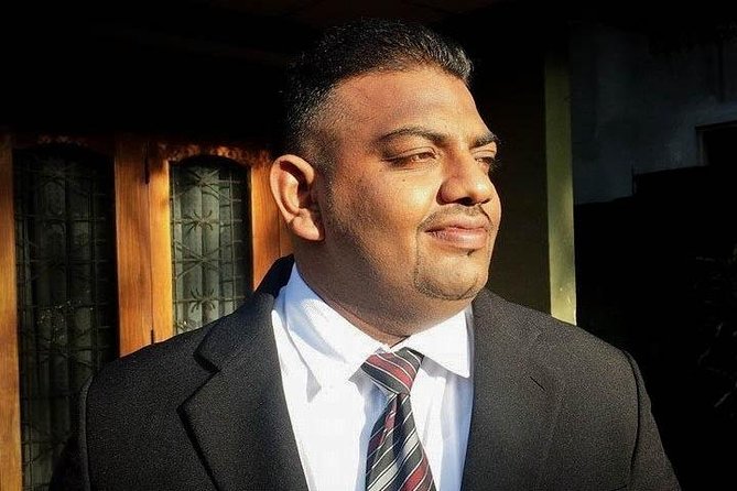 Explore Sri Lanka With Prasanna Sampath - Meeting and Pickup