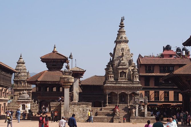 Explore Swayambhunath Stupa, Pashupatinath Temple and Bhaktapur Durbar Square - Architecture and Design of Swayambhunath Stupa