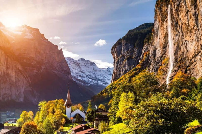 Explore Swiss Villages: Interlaken-Grindelwald(Private Tour) - Lake Thun & Lauterbrunnen