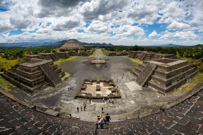 Explore Teotihuacan Pyramids & Craft Your Piñata - Delving into the Itinerary