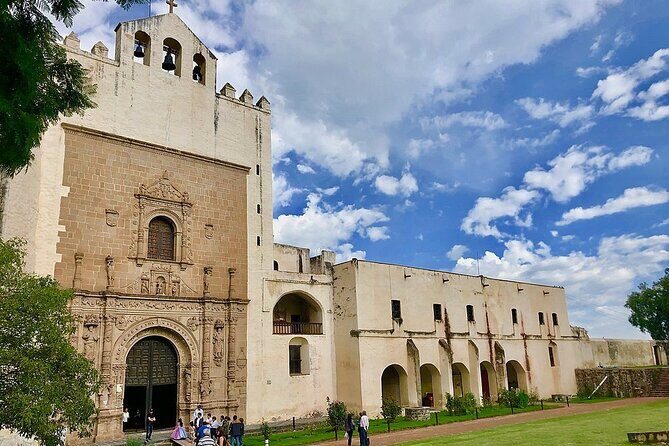 Explore Teotihuacan Pyramids & Craft Your Piñata - Authenticity and Unique Experiences