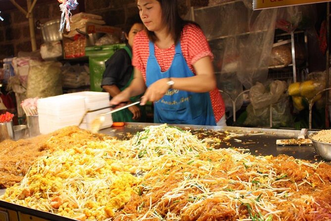 Explore Thai Food Like a Local - Traditional Thai Dishes