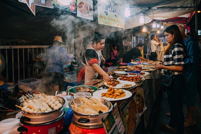 Explore Thai Food Like a Local - Experiencing Local Food Markets