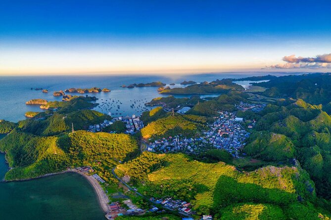 Explore The Beauty Of Cat Ba Island – Hai Phong 2 Day Deluxe Trip - Local Cuisine and Dining Experiences