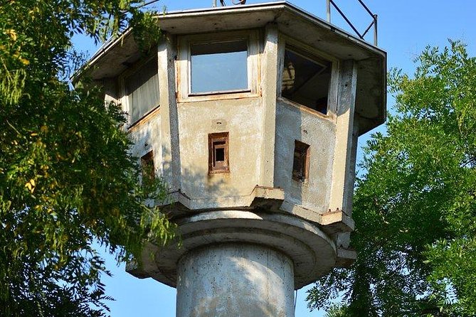 Explore The Berlin Wall: Cold War Berlin and Behind the Berlin Wall - Directions to the Meeting Point