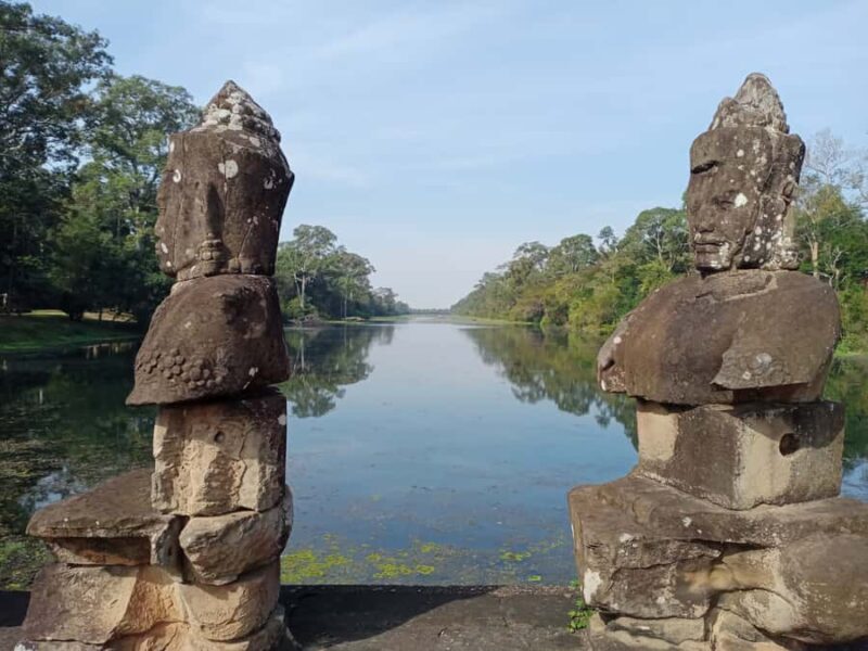 Explore the Grand Circuit Angkor Temples Private Tour - The Experience in Detail