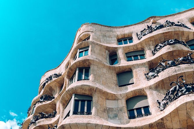 Explore the Instaworthy Spots of Barcelona with a Local - Discovering the Iconic Gaudí Marvels