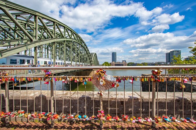 Explore the Instaworthy Spots of Cologne With a Local - Common Questions