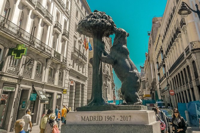 Explore the Instaworthy Spots of Madrid With a Local - Iconic Landmarks for Your Feed