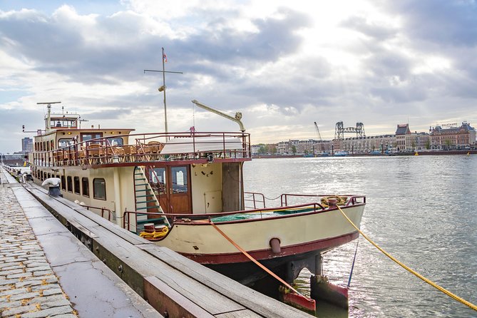Explore the Instaworthy Spots of Rotterdam With a Local - Cancellation Policy