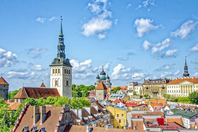 Explore the Instaworthy Spots of Tallinn With a Local - Tour Highlights