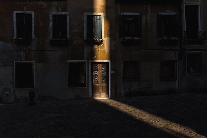 Explore the Mysteries and Secrets of Venice - Uncover Venetian Ghost Stories