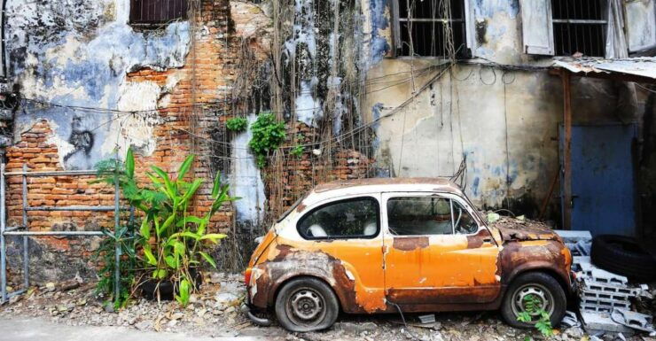 Explore the Oldest Chinese Community in Bangkok "Talat Noi" - Street Art and Ancient Houses