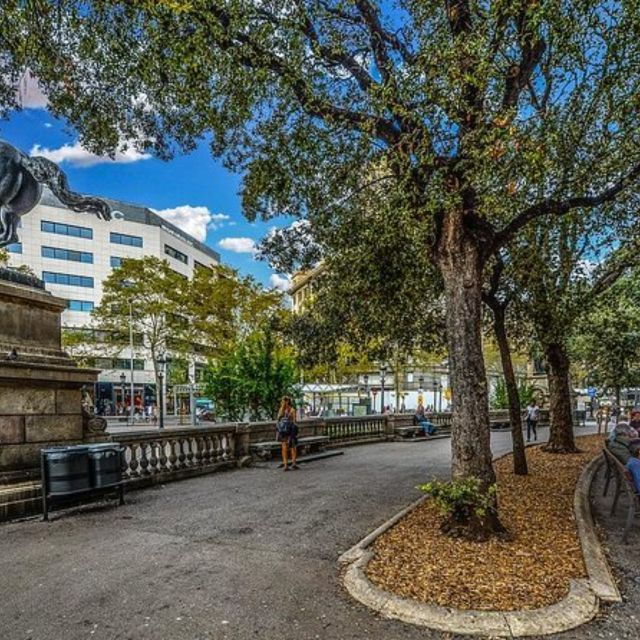 Explore the Raval, the Gótico and the Ribera - Legends and Stories in the Gótico