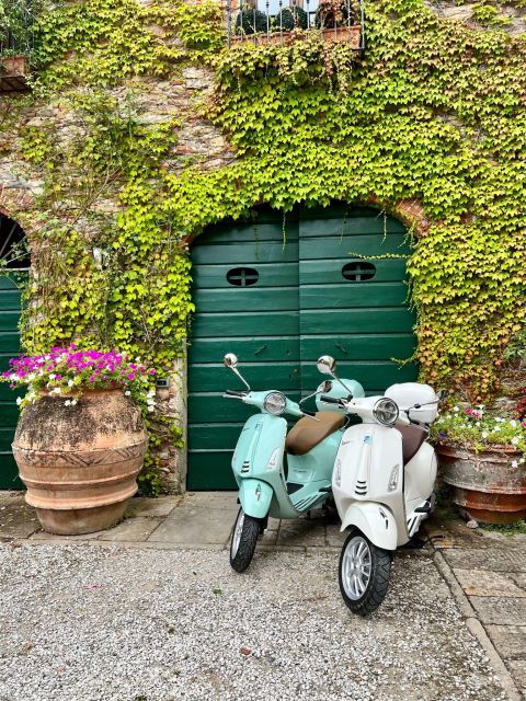 Explore the Rolling Hills of Lucca on a Vespa 125 Primavera - Activity Description