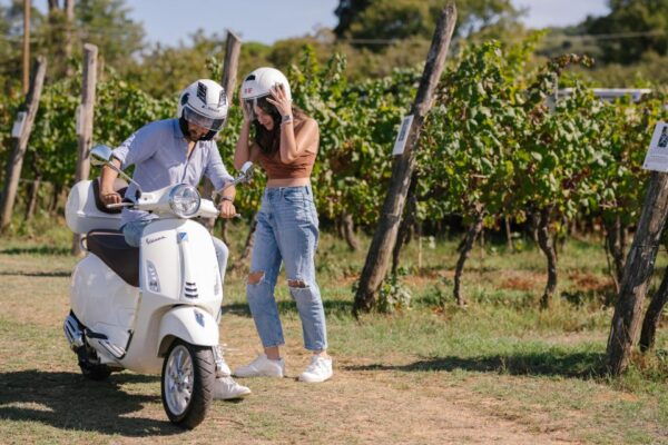Explore the Rolling Hills of Lucca on a Vespa 125 Primavera - Frequently Asked Questions