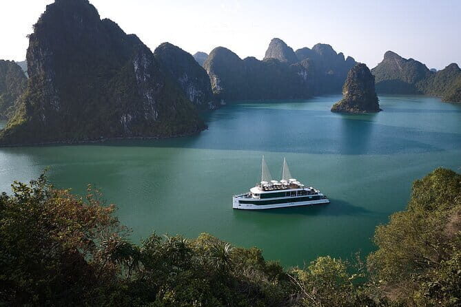 Explore the Wonders of Ha Long & Lan Ha Bay on Jade Sails Cruise - Starting Point: Bai Chay & Tuan Chau Marina