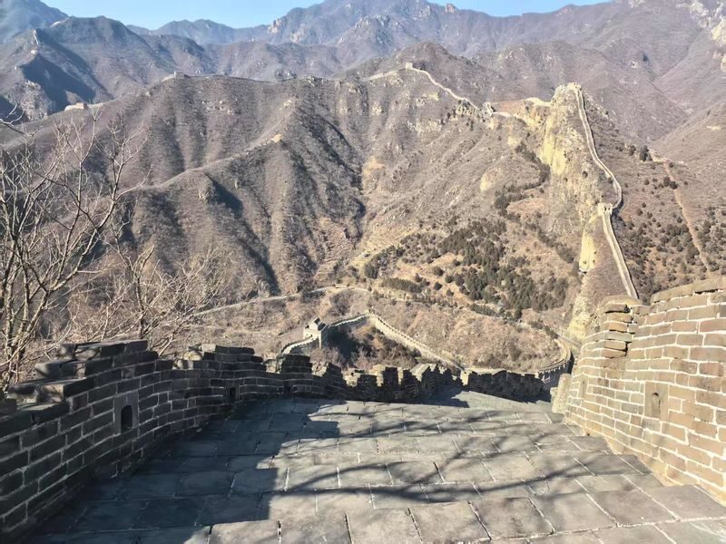 Explore the Xiangshui Lake Great Wall (freely combine Mutianyu / Ming Tombs / Summer Palace) - Guide service can change the experience